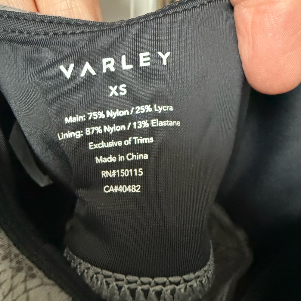 53. Varley Charcoal Snake Print Bra - Picture 4 of 7